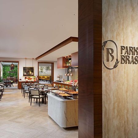 Park Hyatt Chennai Hotel Eksteriør billede
